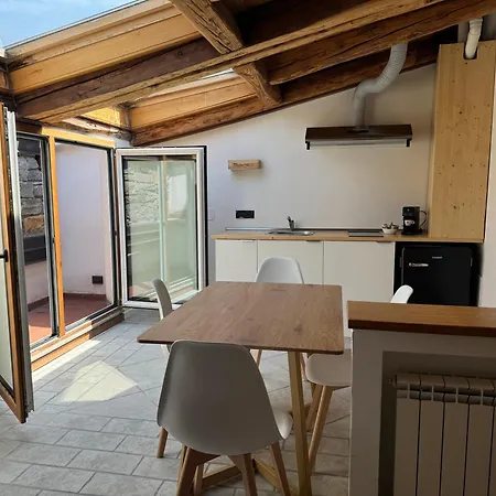 Lex 4 Sauna -trieste Center * Terst