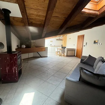 Lex 4 Sauna -trieste Center Apartmán *
